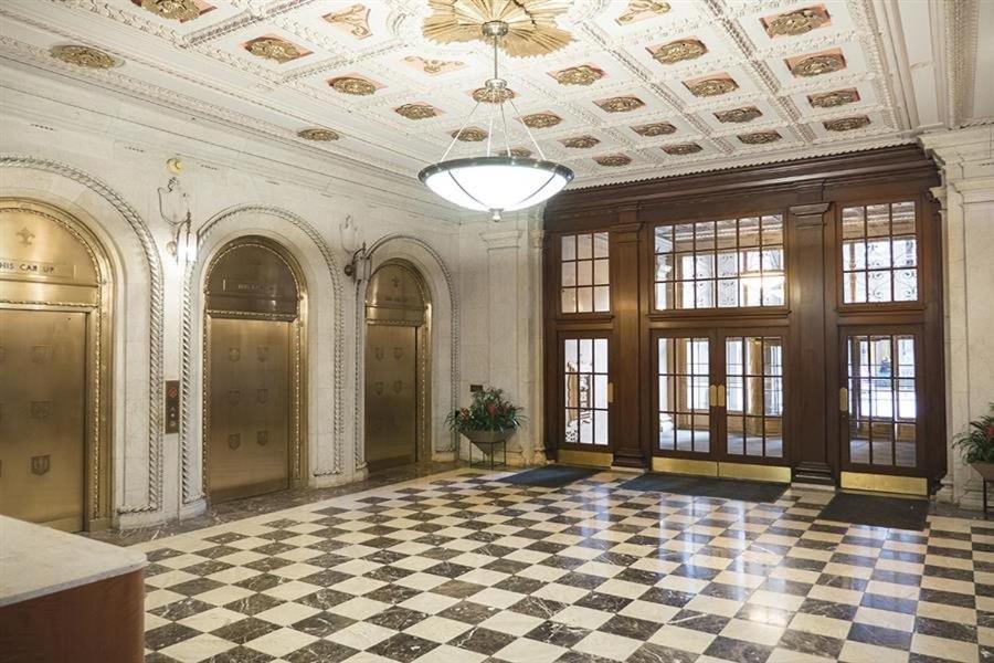 Aparthotel Bridgestreet At The Leader Building Cleveland Esterno foto